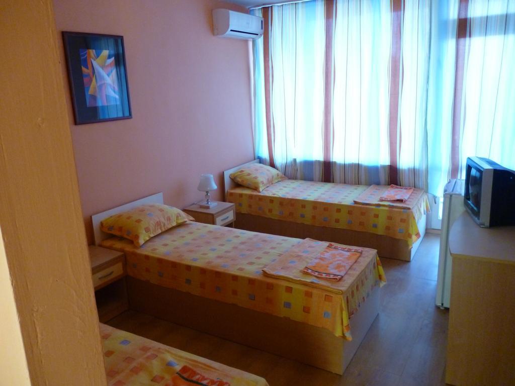 Hotel Zora Kranewo Zimmer foto
